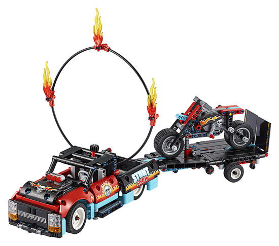 Obrázek z LEGO Technic 42106 Kaskadérská vozidla 